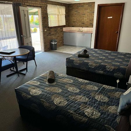 Tooleybuc Motel Eksteriør bilde